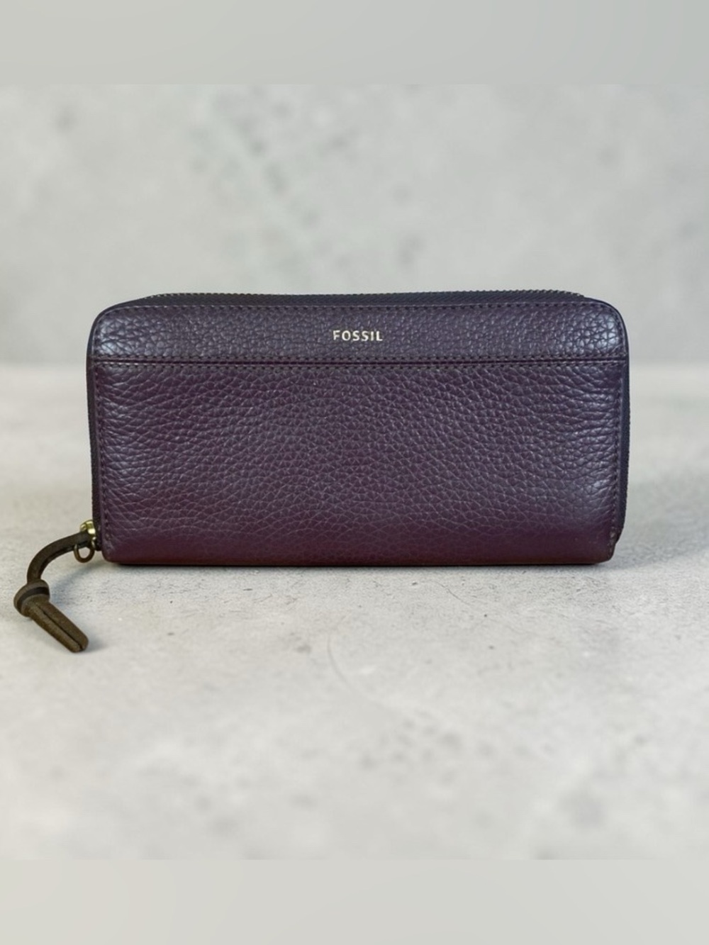 Fossil Purple Cow Hide Leather Classic Large Storage Wallet